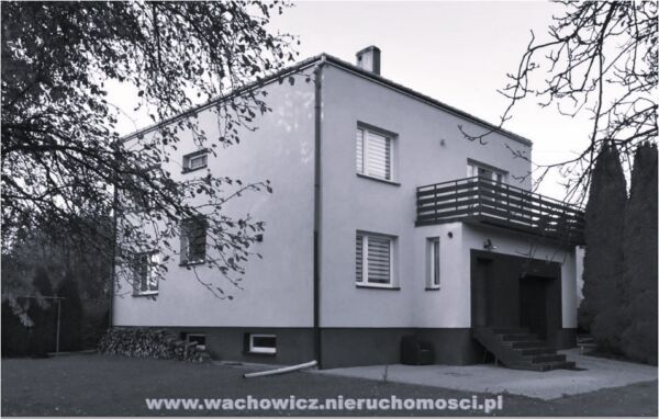 Dom w Miechowie na sprzedaż